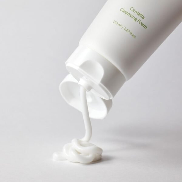 mixsoon Centella Cleansing Foam - Image 3